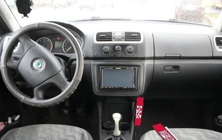 Skoda Fabia II, 2007 год, 333 000 рублей, 13 фотография