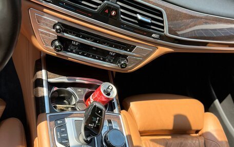 BMW 7 серия, 2020 год, 6 400 000 рублей, 15 фотография