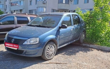 Renault Logan I, 2015 год, 390 000 рублей, 2 фотография