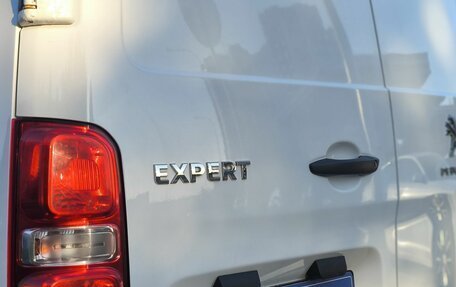 Peugeot Expert, 2018 год, 1 897 000 рублей, 7 фотография
