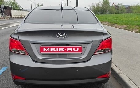 Hyundai Solaris II рестайлинг, 2015 год, 1 070 000 рублей, 6 фотография