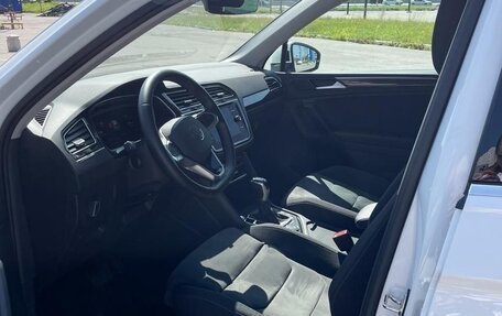 Volkswagen Tiguan II, 2021 год, 3 570 000 рублей, 11 фотография