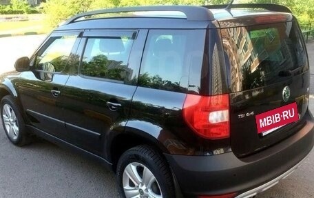 Skoda Yeti I рестайлинг, 2012 год, 900 000 рублей, 5 фотография