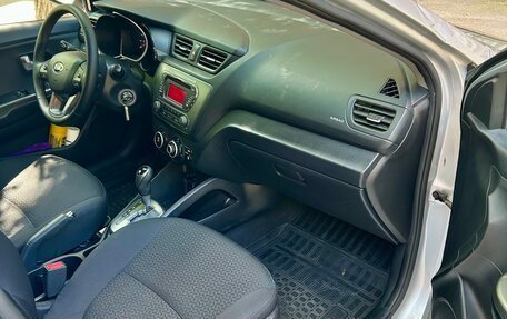 KIA Rio III рестайлинг, 2014 год, 1 300 000 рублей, 13 фотография
