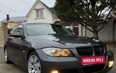 BMW 3 серия, 2005 год, 730 000 рублей, 1 фотография