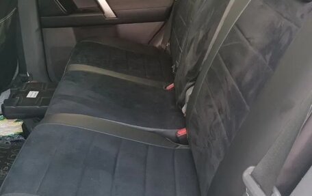 Toyota Land Cruiser Prado 150 рестайлинг 2, 2010 год, 2 300 000 рублей, 10 фотография