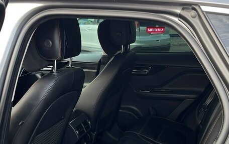 Jaguar F-Pace, 2020 год, 3 300 000 рублей, 12 фотография