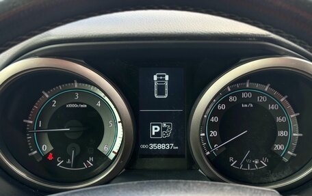 Toyota Land Cruiser Prado 150 рестайлинг 2, 2010 год, 2 070 000 рублей, 20 фотография