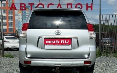 Toyota Land Cruiser Prado 150 рестайлинг 2, 2010 год, 2 070 000 рублей, 6 фотография