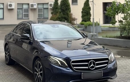 Mercedes-Benz E-Класс, 2016 год, 3 300 000 рублей, 18 фотография