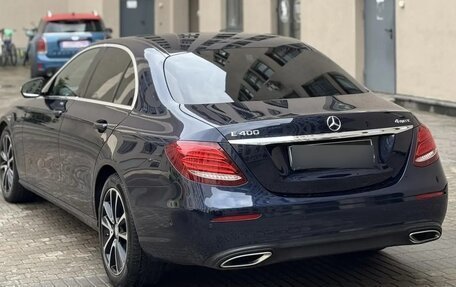 Mercedes-Benz E-Класс, 2016 год, 3 300 000 рублей, 17 фотография