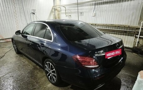Mercedes-Benz E-Класс, 2016 год, 3 300 000 рублей, 23 фотография
