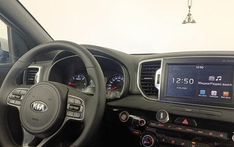 KIA Sportage IV рестайлинг, 2018 год, 2 370 000 рублей, 12 фотография