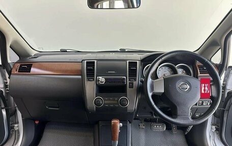 Nissan Tiida, 2010 год, 720 000 рублей, 9 фотография