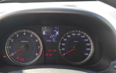 Hyundai Solaris II рестайлинг, 2015 год, 750 000 рублей, 6 фотография