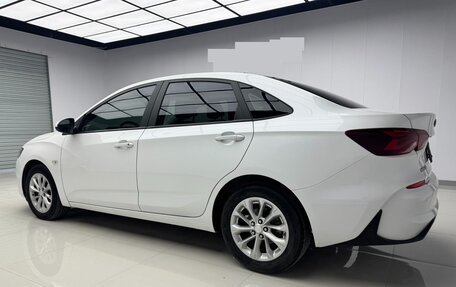 Chevrolet Monza, 2023 год, 1 475 000 рублей, 2 фотография