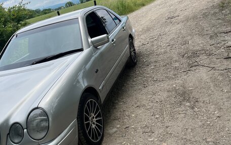 Mercedes-Benz E-Класс, 1998 год, 420 000 рублей, 5 фотография