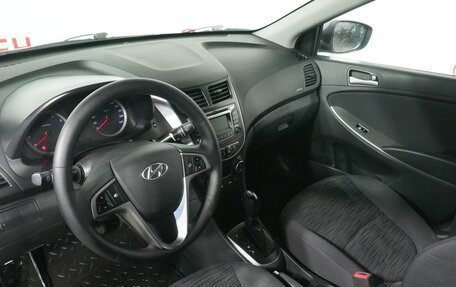 Hyundai Solaris II рестайлинг, 2015 год, 1 140 000 рублей, 9 фотография