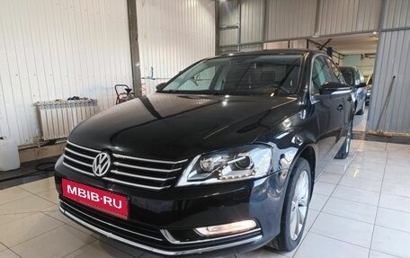 Volkswagen Passat B7, 2013 год, 1 199 000 рублей, 1 фотография
