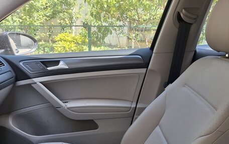 Volkswagen Golf VII, 2019 год, 1 200 000 рублей, 9 фотография
