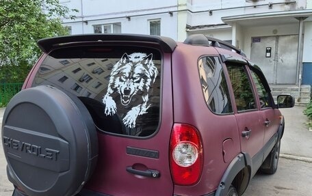 Chevrolet Niva I рестайлинг, 2004 год, 350 000 рублей, 3 фотография