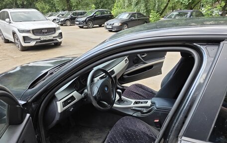 BMW 3 серия, 2011 год, 720 000 рублей, 3 фотография