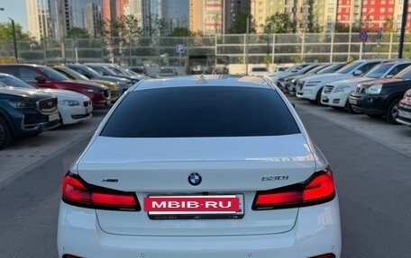 BMW 5 серия, 2020 год, 4 160 000 рублей, 11 фотография