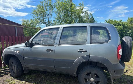 Chevrolet Niva I рестайлинг, 2013 год, 550 000 рублей, 7 фотография