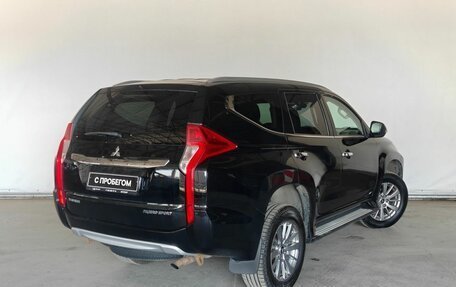 Mitsubishi Pajero Sport III рестайлинг, 2017 год, 2 290 000 рублей, 5 фотография