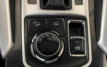 Mitsubishi Pajero Sport III рестайлинг, 2017 год, 2 290 000 рублей, 16 фотография