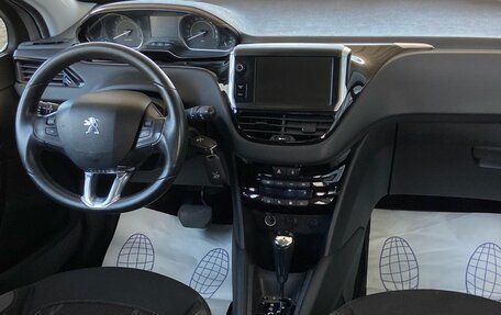 Peugeot 208 II, 2013 год, 479 000 рублей, 7 фотография