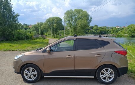 Hyundai ix35 I рестайлинг, 2013 год, 1 100 000 рублей, 2 фотография