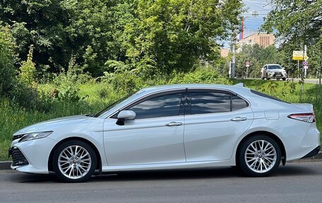 Toyota Camry, 2019 год, 3 050 000 рублей, 13 фотография
