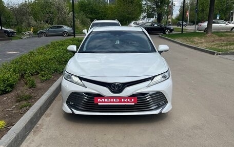 Toyota Camry, 2019 год, 3 050 000 рублей, 3 фотография