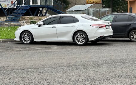 Toyota Camry, 2019 год, 3 050 000 рублей, 22 фотография