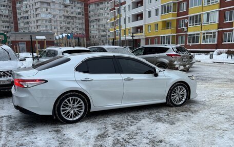Toyota Camry, 2019 год, 3 050 000 рублей, 27 фотография