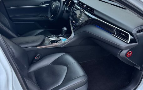 Toyota Camry, 2019 год, 3 050 000 рублей, 29 фотография