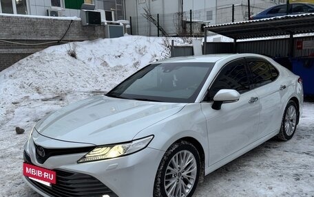Toyota Camry, 2019 год, 3 050 000 рублей, 25 фотография