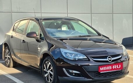 Opel Astra J, 2013 год, 997 000 рублей, 2 фотография