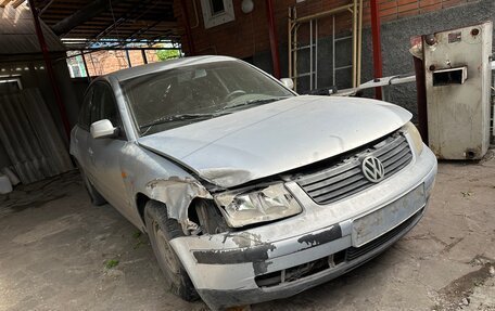 Volkswagen Passat B5+ рестайлинг, 1998 год, 2 фотография