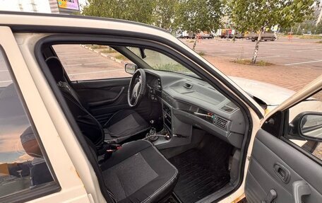 Daewoo Nexia I рестайлинг, 2002 год, 170 000 рублей, 6 фотография