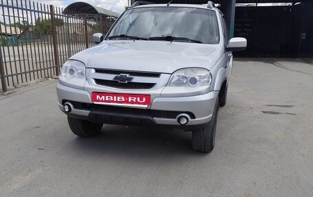 Chevrolet Niva I рестайлинг, 2014 год, 576 000 рублей, 1 фотография