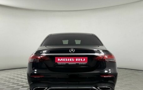 Mercedes-Benz E-Класс, 2020 год, 4 599 000 рублей, 5 фотография