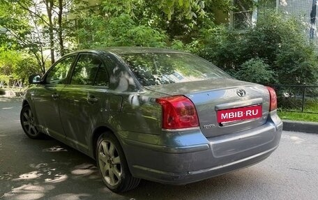 Toyota Avensis III рестайлинг, 2004 год, 465 000 рублей, 5 фотография