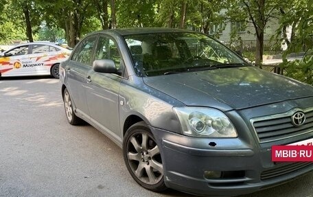 Toyota Avensis III рестайлинг, 2004 год, 465 000 рублей, 2 фотография