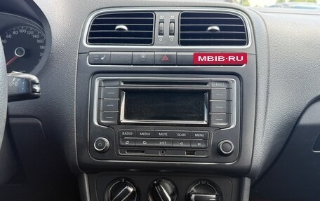 Volkswagen Polo VI (EU Market), 2011 год, 399 999 рублей, 17 фотография