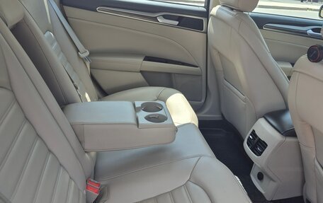 Ford Fusion (North America) II, 2018 год, 1 680 000 рублей, 8 фотография