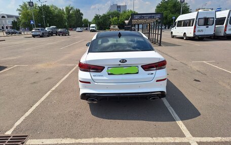 KIA Optima IV, 2018 год, 2 100 000 рублей, 4 фотография