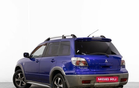 Mitsubishi Outlander III рестайлинг 3, 2004 год, 499 000 рублей, 7 фотография
