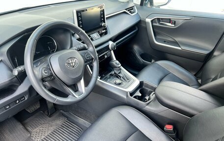 Toyota RAV4, 2022 год, 3 990 000 рублей, 9 фотография